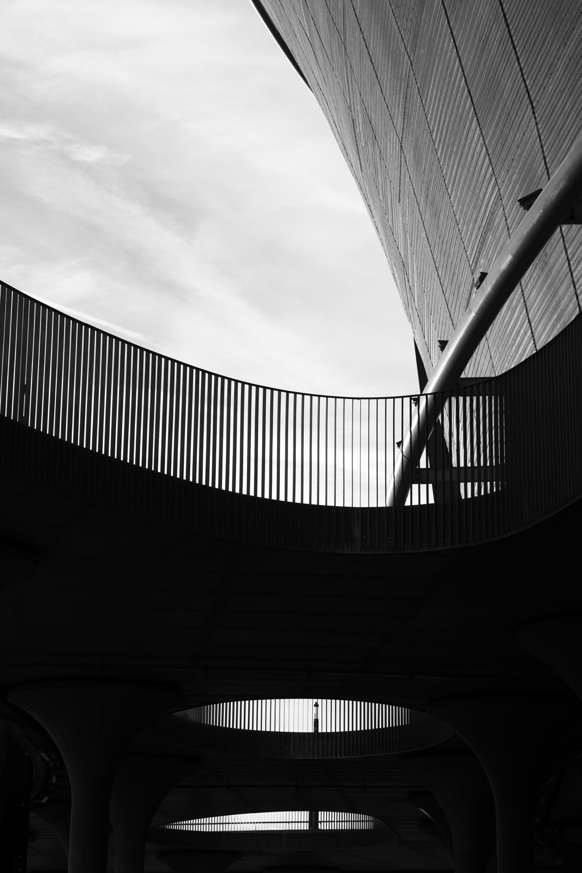 Vertical urban composition